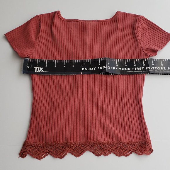 PINK ROSE Front Drawstring lace Short Sleeve Top - Picture 4 of 5